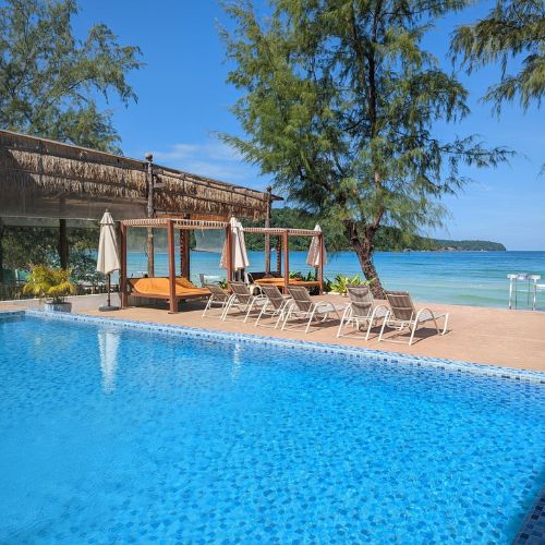 Eden Beach Resort