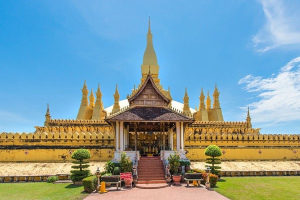 Tag 10: Luang Prabang - Vientiane