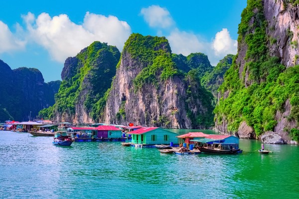 Tag 03: Hanoi - Halong Bucht (F, M, A)