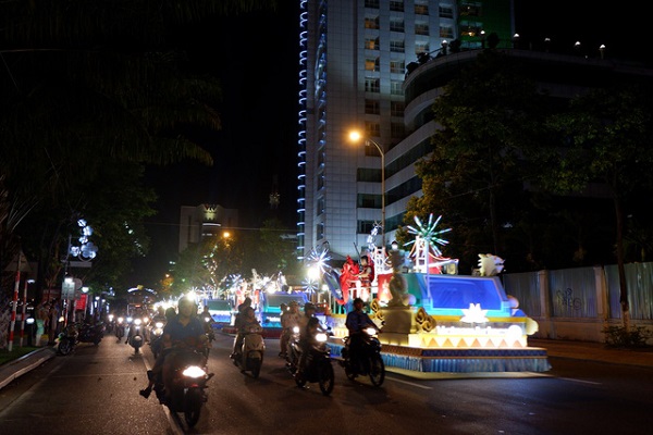 Da Nang Straßen Karneval 2018-3