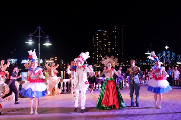 Da Nang Straßen Karneval 2018-5