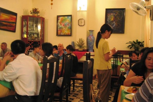 Com Chay Nang Tam Restaurant Hanoi Vietnam