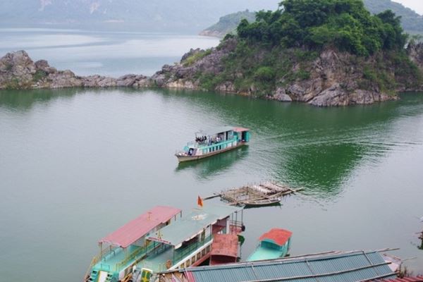 Thung Nai - Hoa Binh Reiseführer - Vietnam Aktivreisen