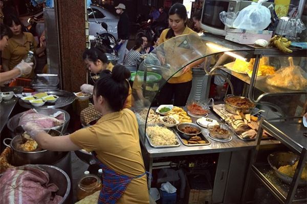 Xoi Yen Restaurant Hanoi Vietnam